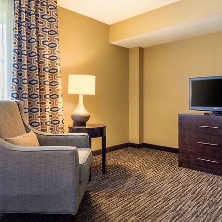 Suburban Studios Arlington Heights Elk Grove Dış mekan fotoğraf
